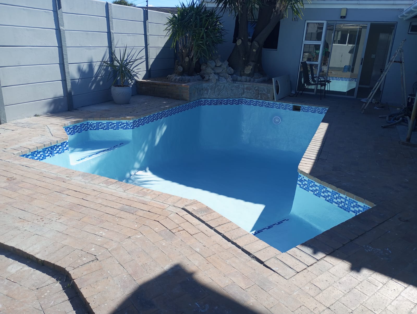 Finished pool repainting
